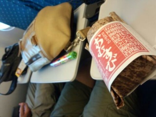 �����[��